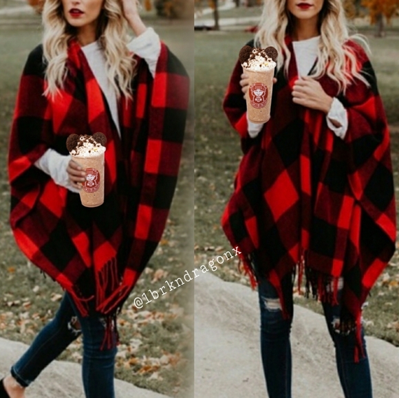 NWT Reversible Traditional Cape Poncho Rose Red Plaid Fringed Cape - Picture 9 of 17